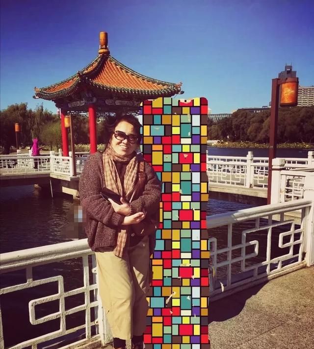 深枣红配什么颜色最好看(枣红配什么颜色最好看图片)图15