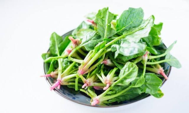 “红嘴绿鹦哥”是种什么菜 ？春天最爱物美价廉这一口儿