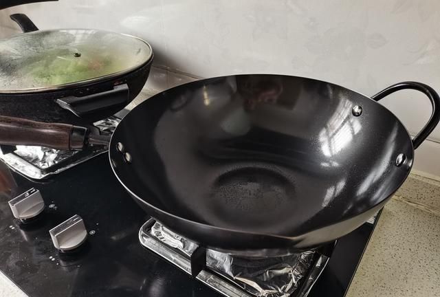 盘点我这些年用过的锅子，看看哪些比较实用？