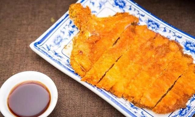 怎样做炸猪排又脆又香(怎么炸猪排又脆又嫩)图5