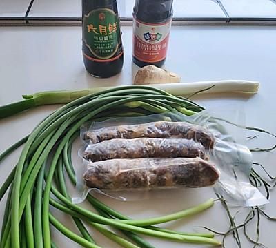 人气特色菜蒜苔炒香肠，总有一款你所爱
