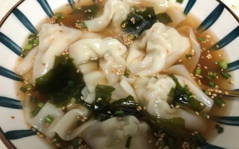 10个月吃虾仁馄饨馅的最佳做法
