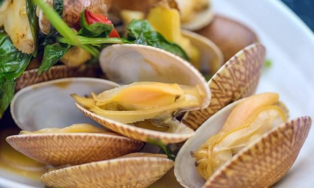 辣炒海瓜子：在家15分钟教你煮出鲜美可口下酒菜，5瓶啤酒都不够