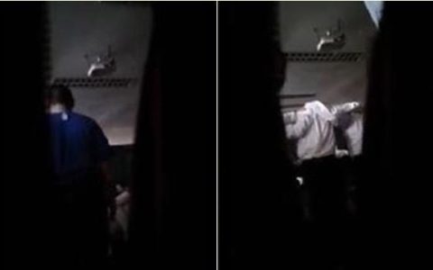 学弟被学长勒脖子(学长欺负学弟被学妹打)