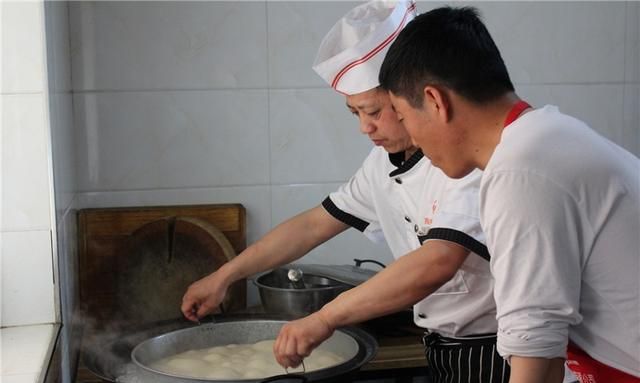 正宗的陕西凉皮配方是什么,陕西哪家调料店有凉皮配方图4