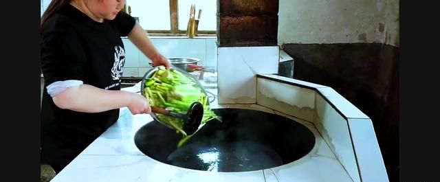 小竹笋的制作做法(小竹笋的家常做法大全)图2