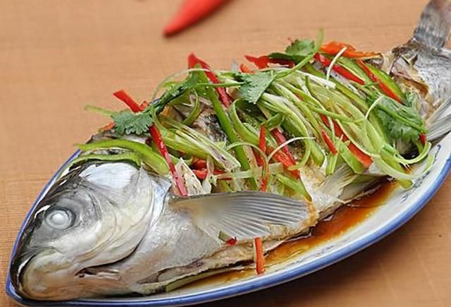 12种蒸草鱼的家常做法，肉嫩不腥，味鲜肉滑做法简单