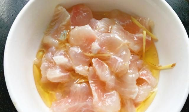 巴沙鱼柳怎么做好吃又简单(巴沙鱼柳怎么做好吃烤箱)图2