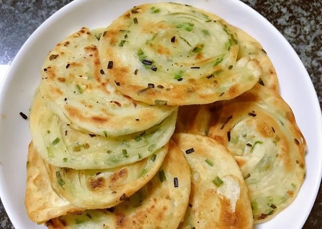 面食怎么做才好吃，大厨都称赞的3种做法，简单快捷，孩子也爱吃