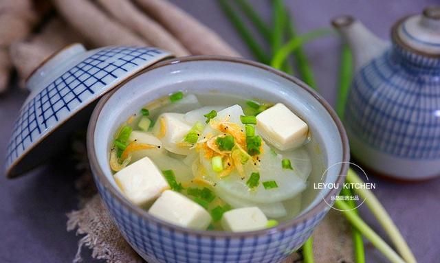 10道适合夏天的汤，做着简单，饭前喝一碗，消暑解乏，好处很多