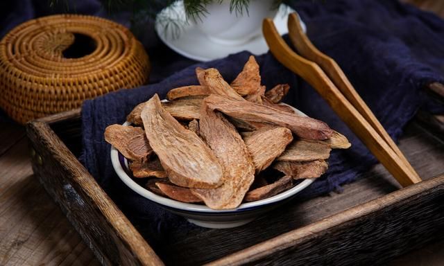 腰膝酸软，畏寒肢冷怎么办？10种中成药可用于调理，收藏备用