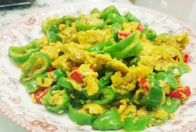 不同国家吃鸡蛋方法(吃鸡蛋哪种方式最好)图13