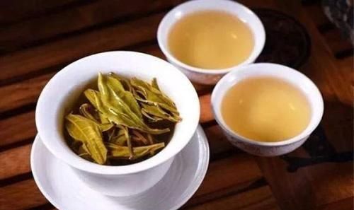 长期储存普洱茶,是生普好还是熟普好呢图7