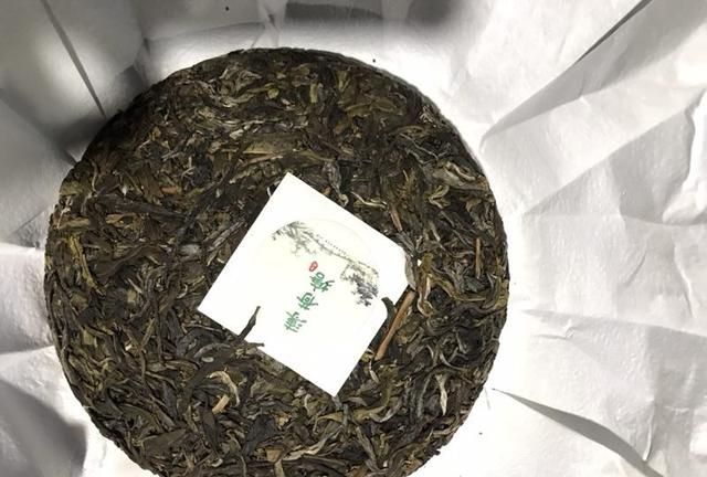 生普洱和熟普洱有什么区别功效(生普洱和熟普洱有什么区别哪个贵)图1