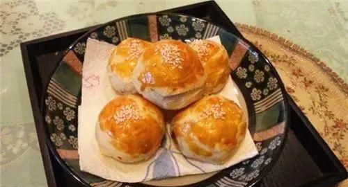 各地月饼种类大全，哪一种是你心中的味道？