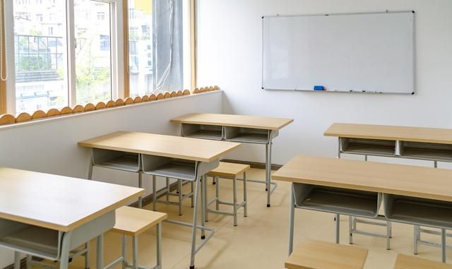 多喝牛奶可以长个吗？科学判断孩子身高的两个关键期，别忽视