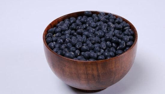 吃黑豆去湿气吗 黑豆生吃好还是熟吃好