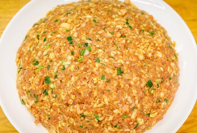 调饺子馅，牢记“6放3不放”，鲜香入味，油润多汁，调啥馅都香