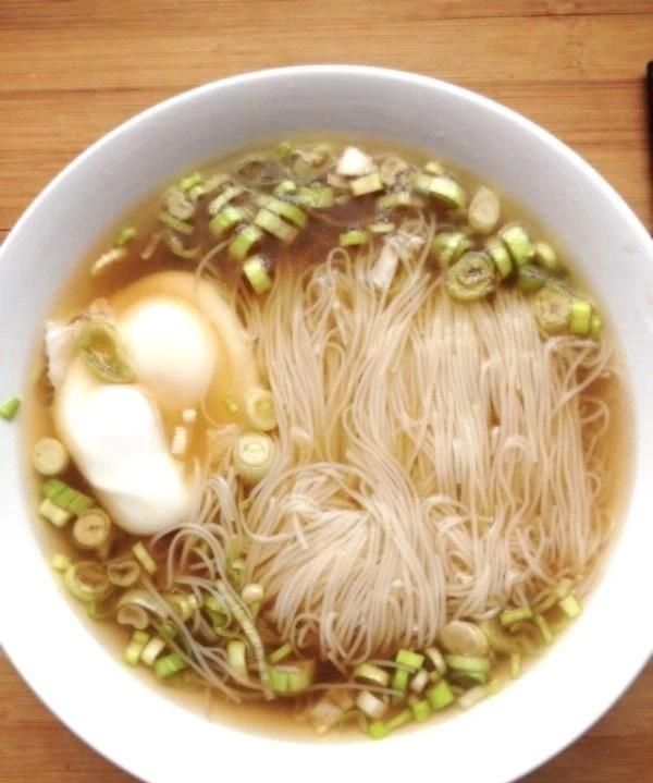 宽挂面食谱大全及做法(手工挂面的花样吃法)图4
