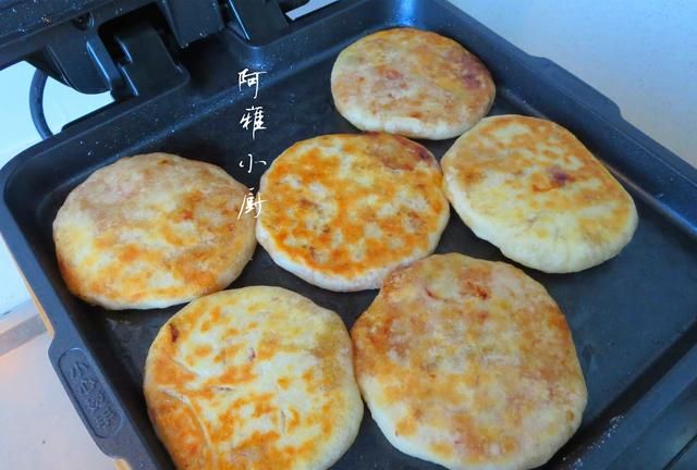 烙馅饼的家常做法，原来和面才是关键，这样做皮薄馅足不露馅