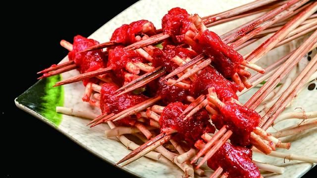 野生折耳根好吃吗,野生折耳根什么味道图3