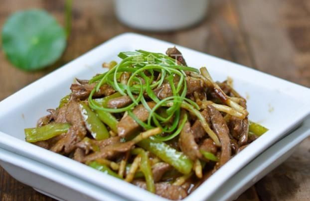 野生折耳根好吃吗,野生折耳根什么味道图10