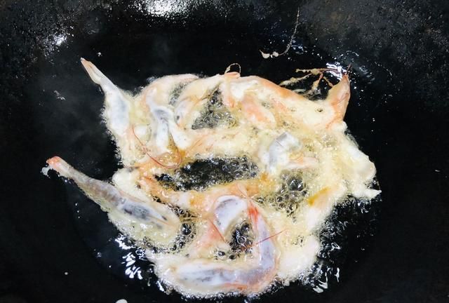 河虾怎么做最好吃,野生河虾怎么做好吃图6