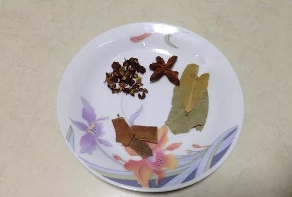 可口下饭的凉拌菜怎么做图9