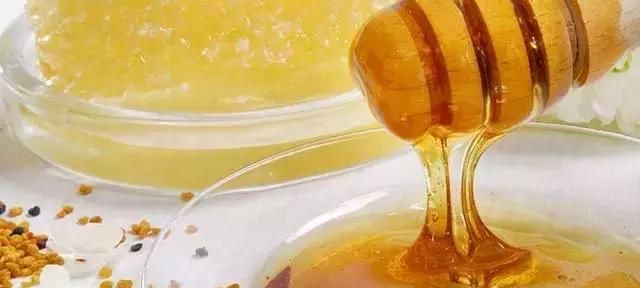蜂蜜竟这么妙用，看完我赶紧买了十瓶蜂蜜回家！
