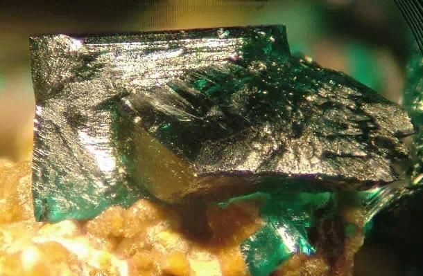 101种常见矿石识别方法，还不赶紧收藏