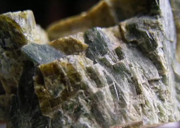 101种常见矿石识别方法，还不赶紧收藏