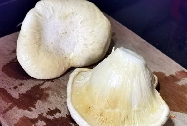 用白灵菇做出有“素质”的咕噜肉,值得你拥有
