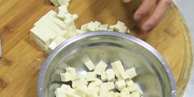 豆腐西红柿怎么做(豆腐炖西红柿做法)图11