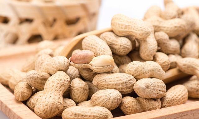 癌症患者不能吃花生，因为花生会促进癌症转移？专家一文说出实情