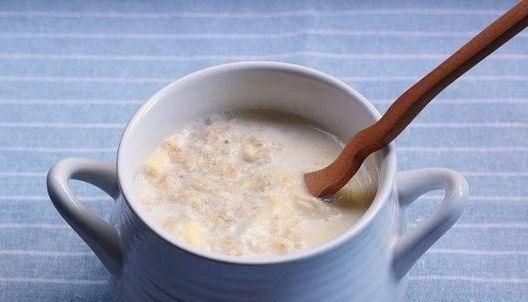 血糖高的人能吃牛奶泡燕麦片吗,燕麦片怎么冲泡才好喝不用牛奶图1