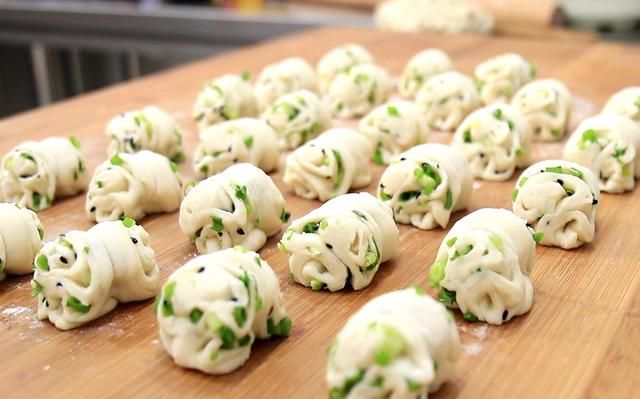 早上别再吃油条、馒头了，试试这5道早餐，营养美味，天天吃不腻