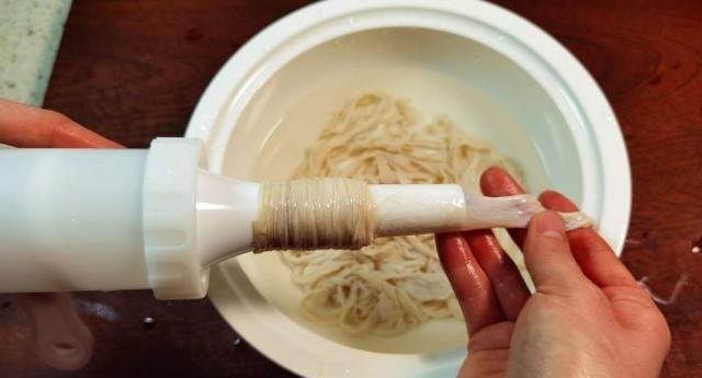 想灌香肠的请收藏，这配方婆婆用了几十年，腊肠料足味香，特好吃