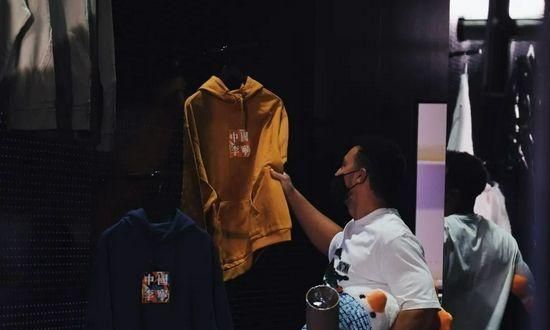 不吹不捧，这8个国产卫衣品牌，确实不比优衣库、Champion冠军差