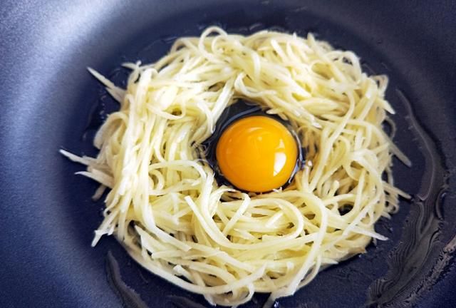 给孩子做早餐，少吃油条和包子，多吃这4样，低脂饱腹又营养