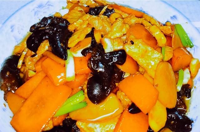 新鲜的红萝卜要怎么炒才好吃,食堂大锅菜红萝卜怎样炒好吃图2