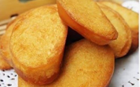 不用鸡蛋怎么炸馒头片好吃(炸馒头片加鸡蛋怎么脆又不油)