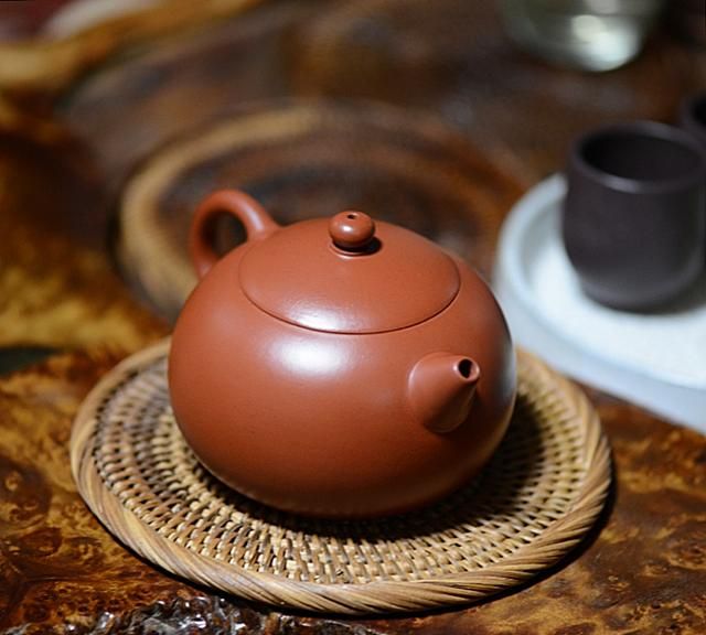 紫砂壶梨皮是什么工艺(紫砂壶有梨皮纹好吗)图2