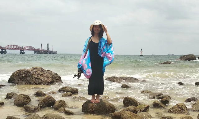 我1岁毁容，花20万整容9次，修复了自己的脸，如今被帅小伙表白