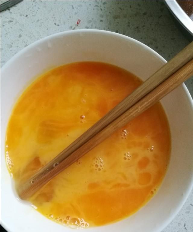 地皮菜炒鸡蛋
