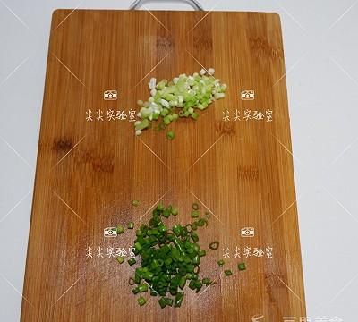 黄花菜鸡蛋汤的做法