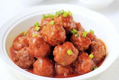 红烧丸子怎么做才好吃(红烧丸子图片大全大图)图1