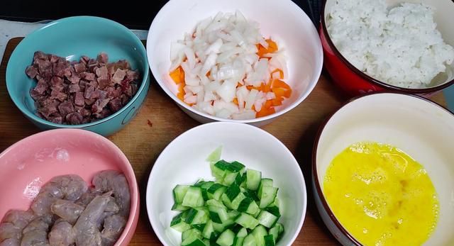 虾仁蛋炒饭怎么做的美味可口呢图8