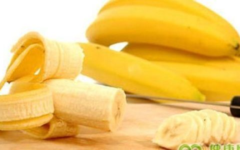 牛奶香蕉面膜的做法和功效