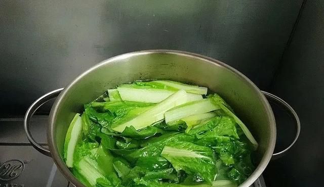 油焖小白菜的做法图10