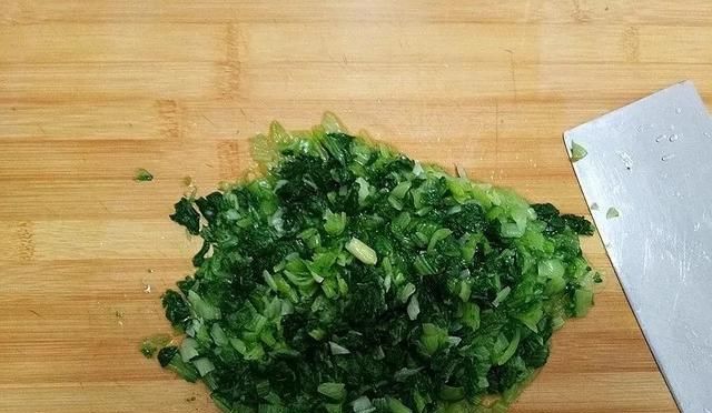 油焖小白菜的做法图11